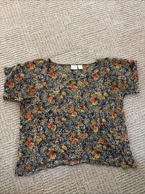 Lilu Floral Short Sleeve Top in Navy, Mustard & Red
